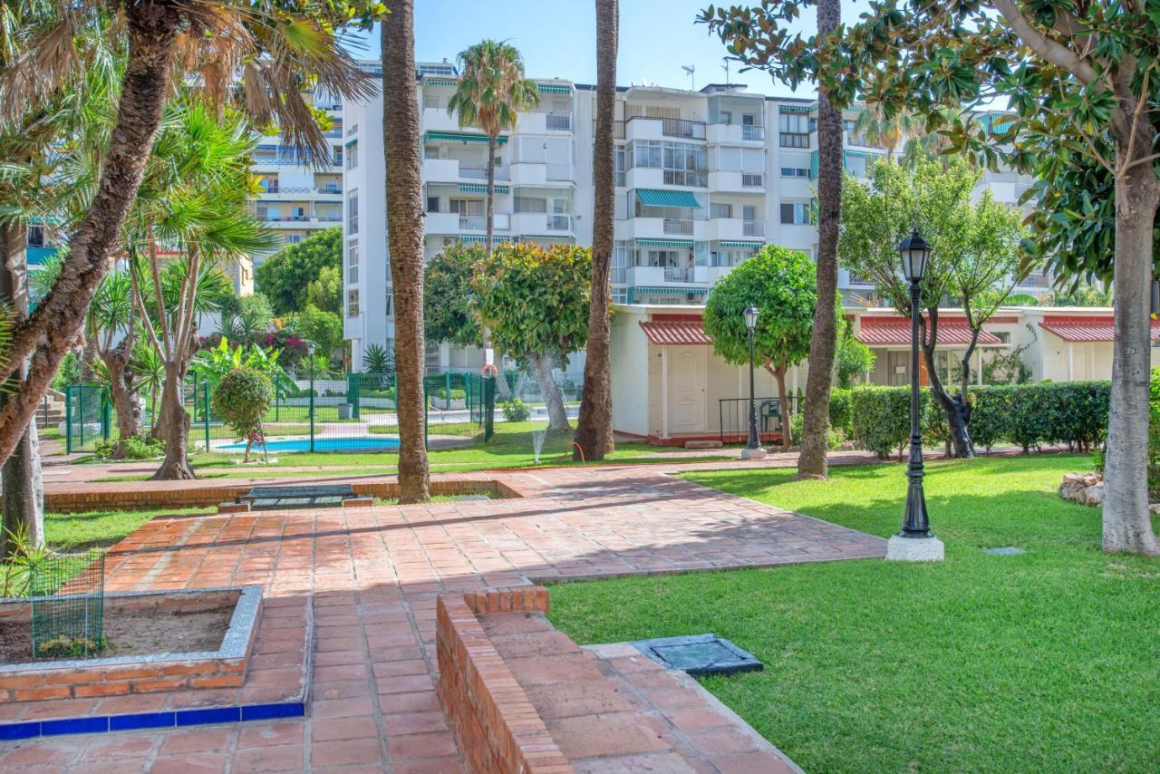 Arpa De Treboles - Carihuela Views! Apartamento Torremolinos Exterior foto