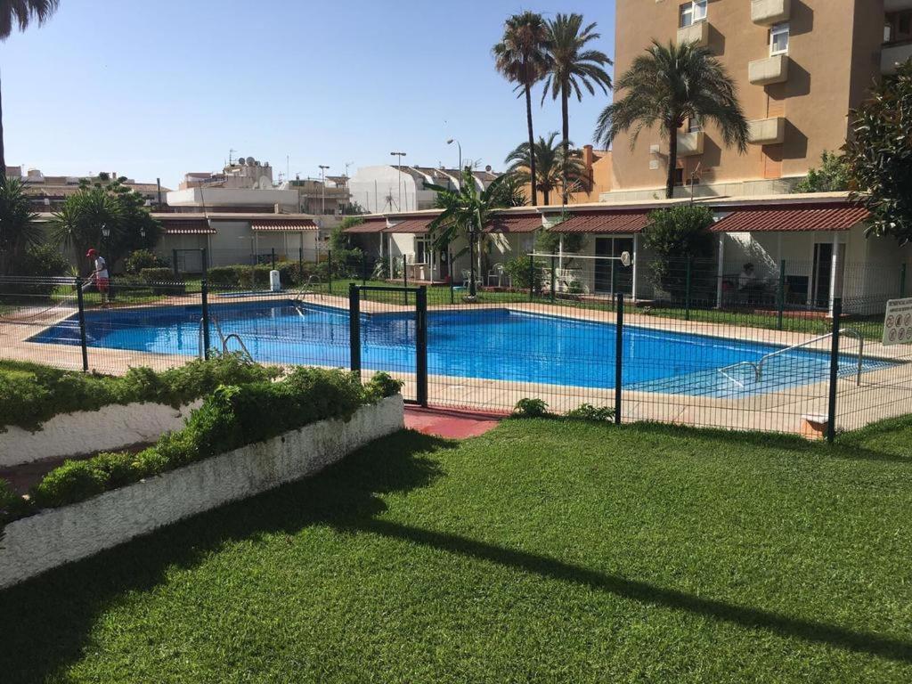 Arpa De Treboles - Carihuela Views! Apartamento Torremolinos Exterior foto